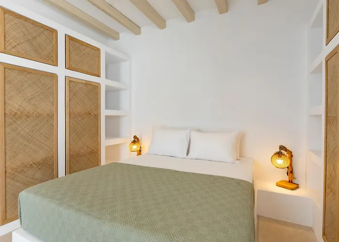 Cycladic Apartament *