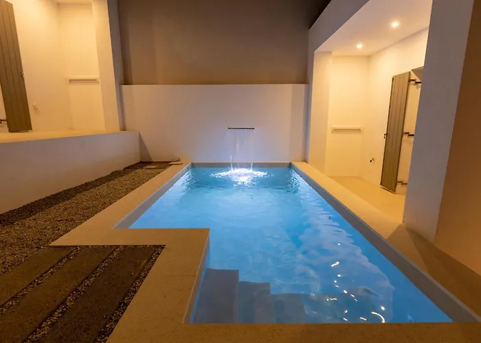 Cycladic Apartament Nausa